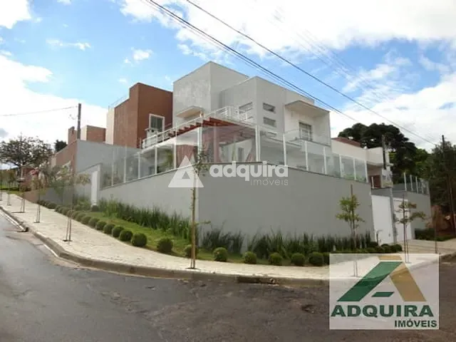 Casa com 131m² 3 quartos e 1 banheiro, à venda, no bairro Contorno em Ponta Grossa
