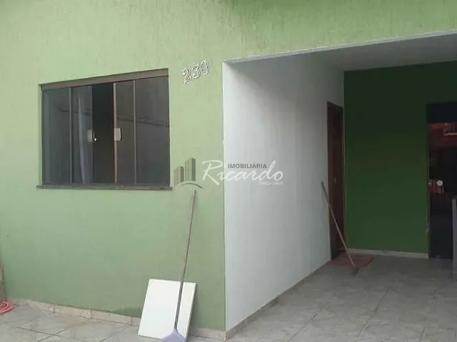Casa com 126m² 2 quartos e 1 banheiro, à venda, no bairro Jardim Paulista II em Arapongas