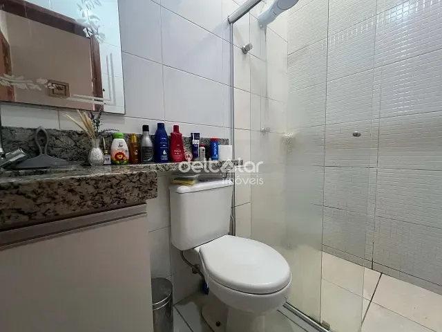 Casa com 117m² 2 quartos e 2 banheiros, à venda, no bairro Santa Terezinha em Belo Horizonte