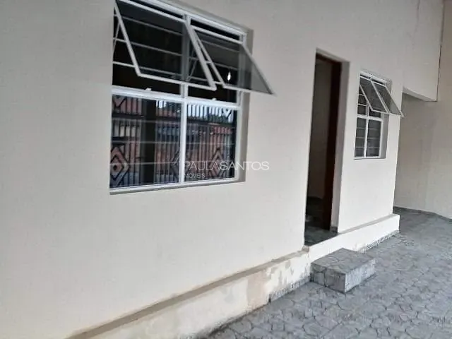 Casa com 300m² 3 quartos e 1 banheiro, à venda, no bairro Vila Amorim em Votorantim