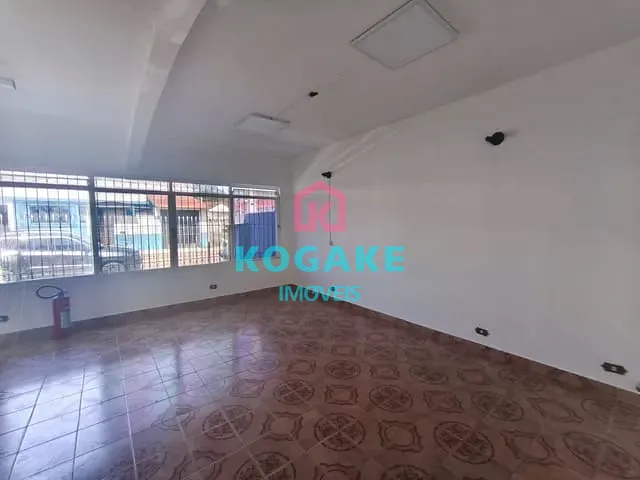 Casa com 395m², para alugar, no bairro Vila Maria em São José dos Campos