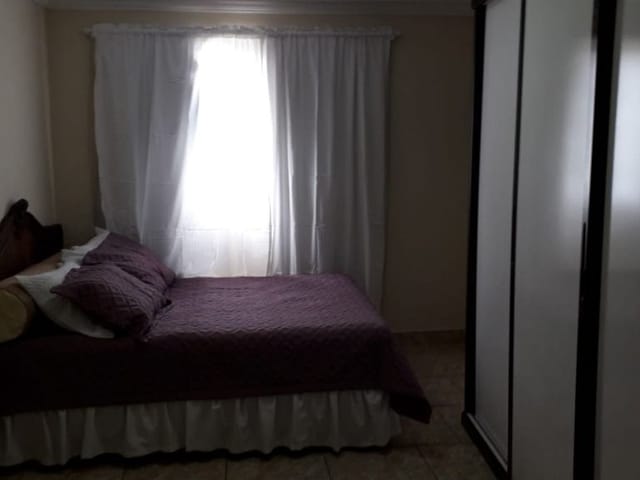 Casa com 200m² 4 quartos e 4 banheiros, à venda, no bairro Centro em Nilópolis