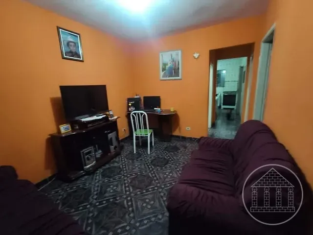 Casa com 225m² 3 quartos e 3 banheiros, à venda, no bairro Jardim Maria Fernandes em São Paulo