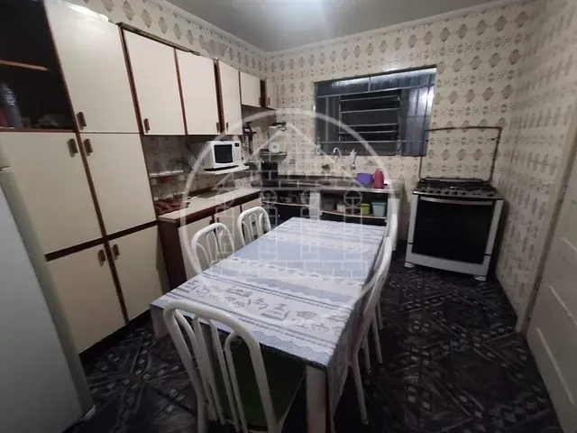Casa com 225m² 3 quartos e 3 banheiros, à venda, no bairro Jardim Maria Fernandes em São Paulo