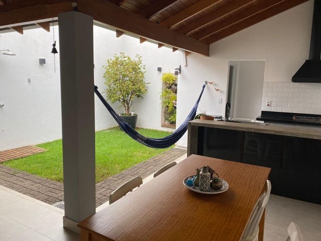 Foto do Casa - Casa com 2 dormitórios à venda, 120 m² por R$ 450.000,00 - Terra Nova - Uberaba/MG | ZUCATO IMOBILIARIA LTDA
