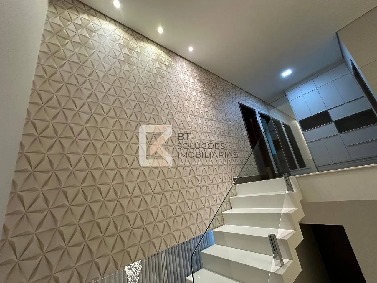 Casa, 4 quartos, 290 m² - Foto 13