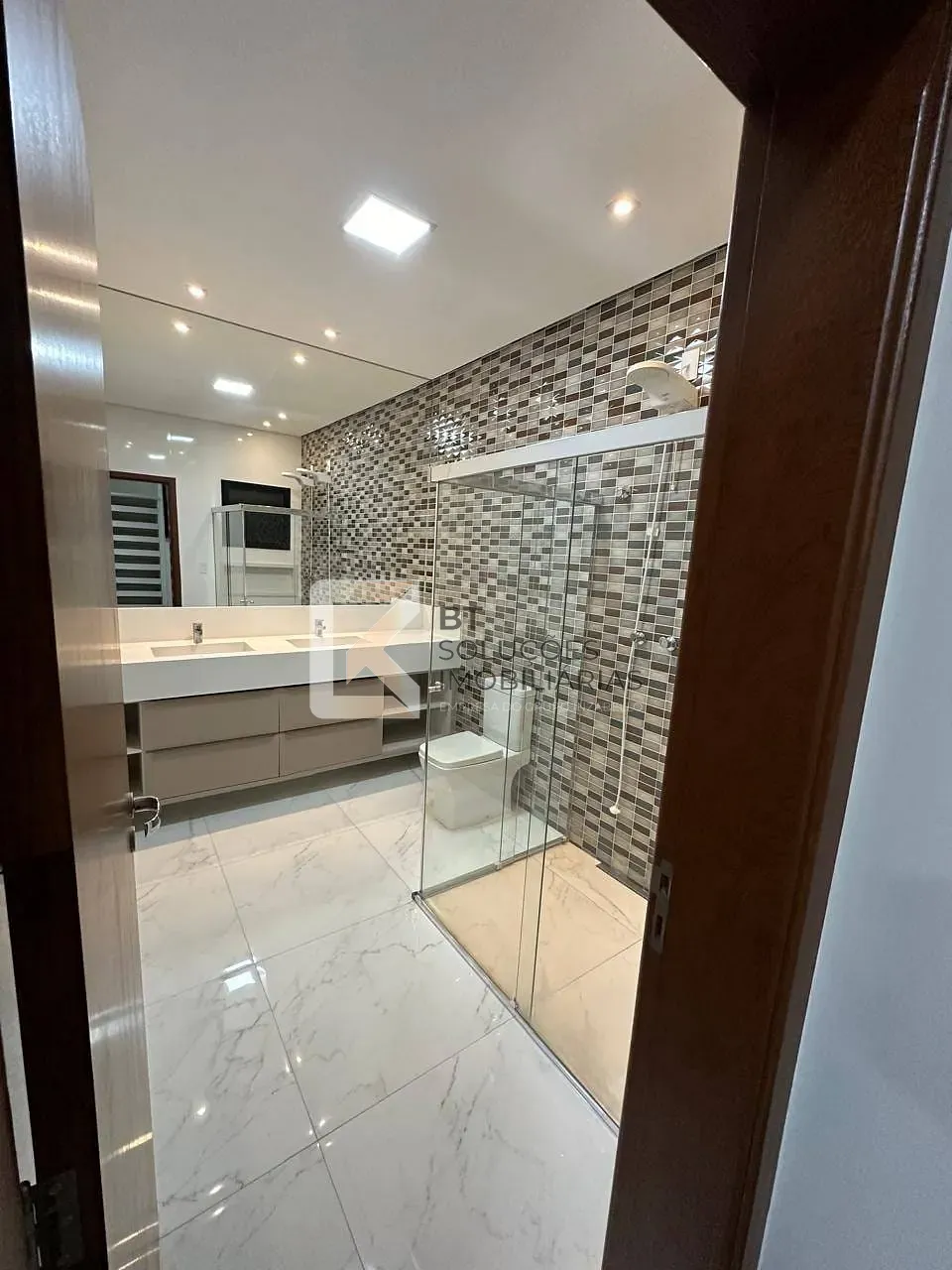 Casa, 4 quartos, 290 m² - Foto 21