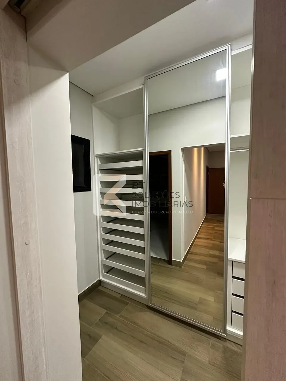 Casa, 4 quartos, 290 m² - Foto 25