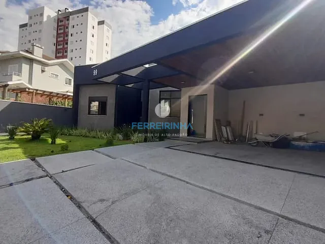 Casa com 670m² 4 quartos e 6 banheiros, à venda, no bairro Urbanova em São José dos Campos