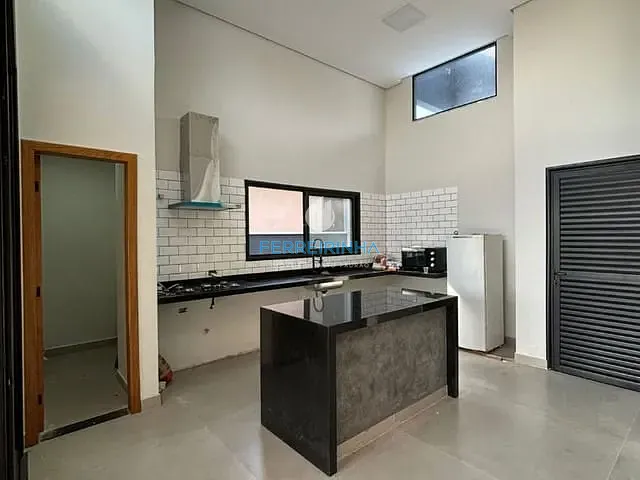 Casa com 670m² 4 quartos e 6 banheiros, à venda, no bairro Urbanova em São José dos Campos