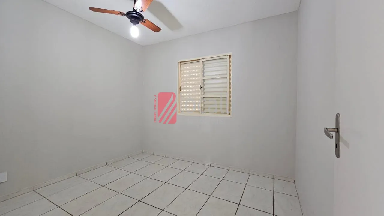 Casa com 3 quartos à venda e aluguel, 142m² — foto 2 de 23
