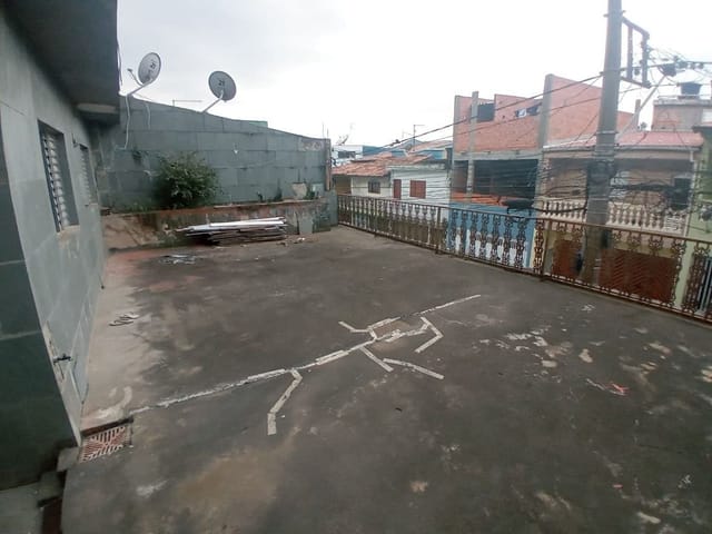 Casa com 250m² 3 quartos e 2 banheiros, à venda, no bairro Parque Santana em Santana de Parnaíba
