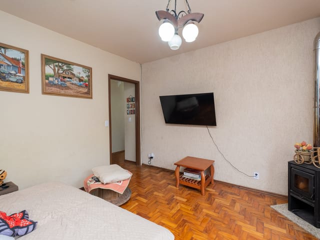Casa 4 quartos e 2 banheiros, à venda, no bairro Três Vendas em Pelotas