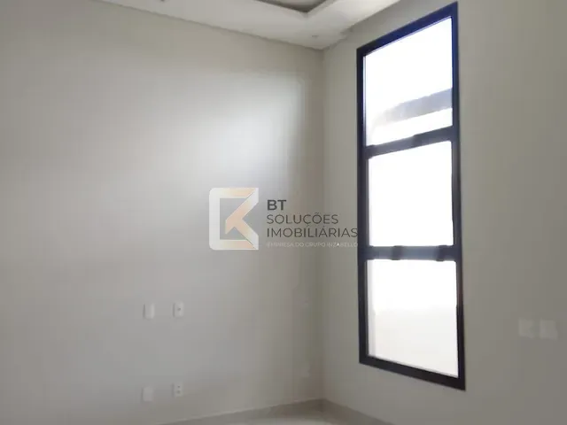 Casa com 150m² 3 quartos e 2 banheiros, à venda, no bairro Jardim Bom Sucesso em Indaiatuba