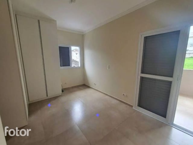 Casa com 252m² 4 quartos e 4 banheiros, à venda ou para alugar, no bairro Urbanova em São José dos Campos