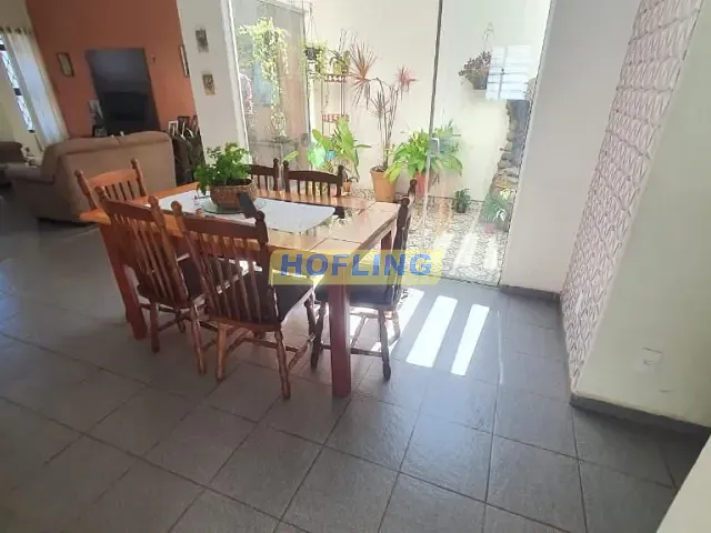 Casa com 300m² 3 quartos e 3 banheiros, à venda, no bairro Jardim Santa Clara I em Rio Claro