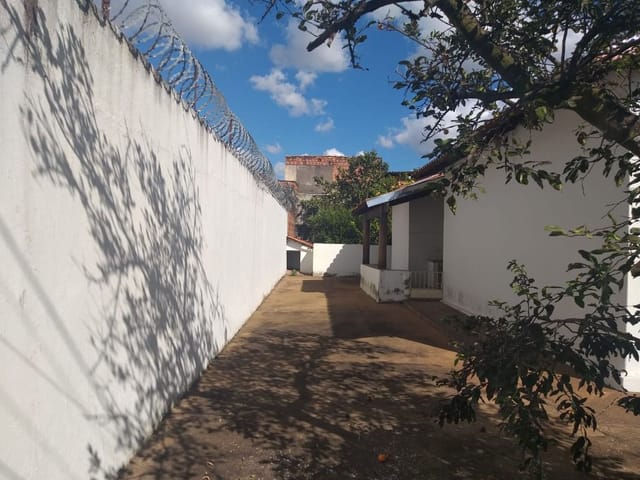 Foto do Casa - Casa com 3 dormitórios à venda, 103 m² por R$ 280.000,00 - Jardim Uberaba - Uberaba/MG | ZUCATO IMOBILIARIA LTDA