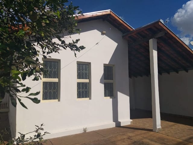 Foto do Casa - Casa com 3 dormitórios à venda, 103 m² por R$ 280.000,00 - Jardim Uberaba - Uberaba/MG | ZUCATO IMOBILIARIA LTDA