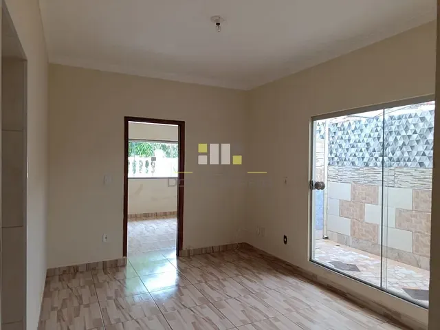 Casa com 250m² 3 quartos e 1 banheiro, à venda, no bairro Parque Residencial Casarão em Sumaré