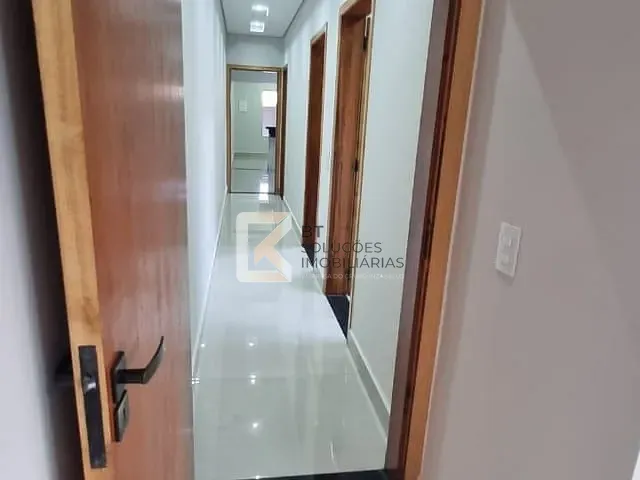 Casa com 125m² 3 quartos e 2 banheiros, à venda, no bairro Vila Brizzola em Indaiatuba