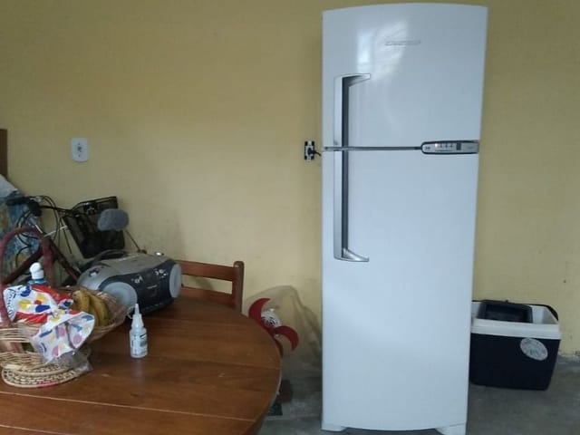 Casa com 60m² 1 quarto e 1 banheiro, à venda, no bairro Jardim Veneza em Peruíbe