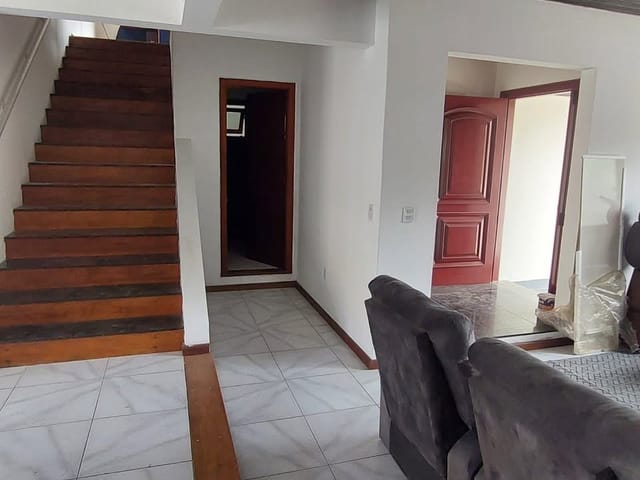 Casa 3 quartos e 3 banheiros, à venda, no bairro Centro em Pelotas