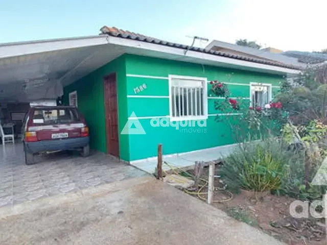 Casa com 462m² 2 quartos e 1 banheiro, à venda, no bairro Uvaranas em Ponta Grossa