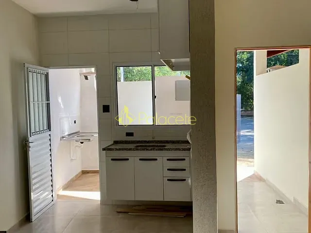 Casa com 120m² 3 quartos e 2 banheiros, à venda, no bairro Quiririm em Taubaté