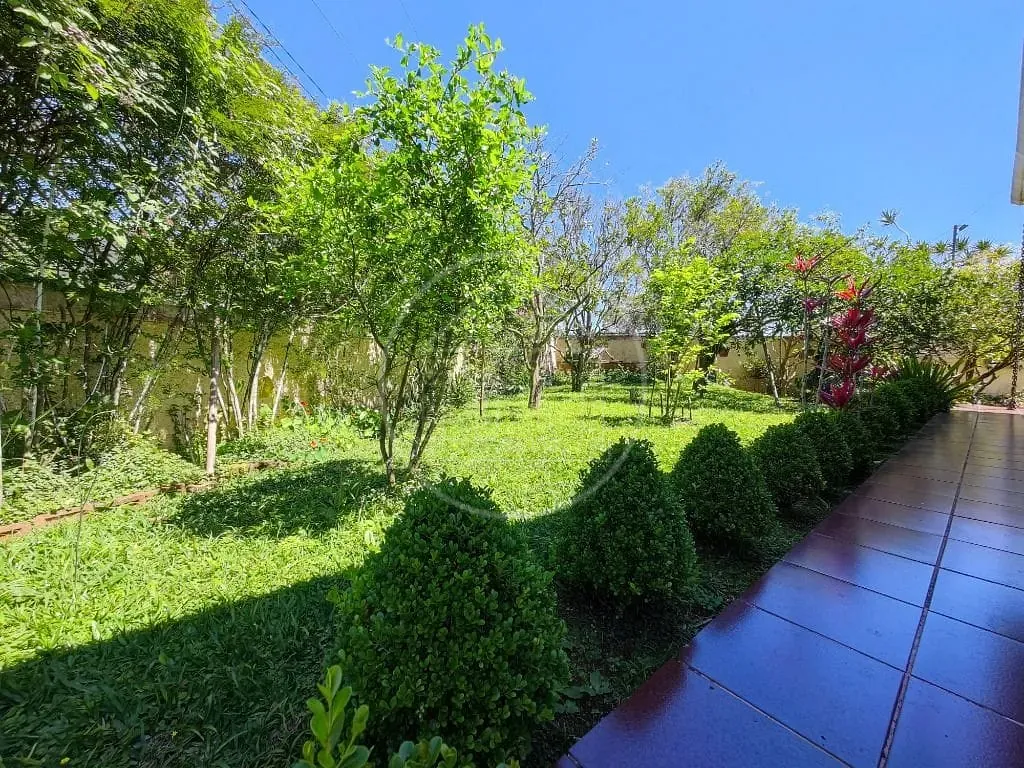 Casa, 4 quartos, 248 m² - Foto 4
