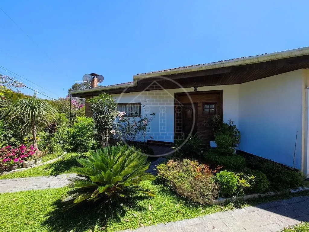Casa, 4 quartos, 248 m² - Foto 2