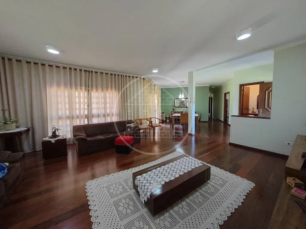 Casa, 4 quartos, 248 m² - Foto 22