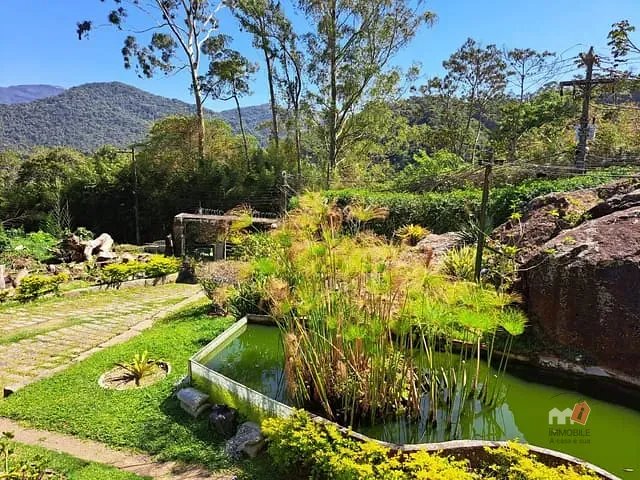 Casa com 2287m² 5 quartos e 2 banheiros, à venda, no bairro Centro em Petrópolis