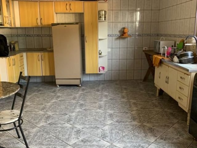 Casa com 500m² 3 quartos e 3 banheiros, à venda, no bairro Bosque dos Pereiras em Cotia