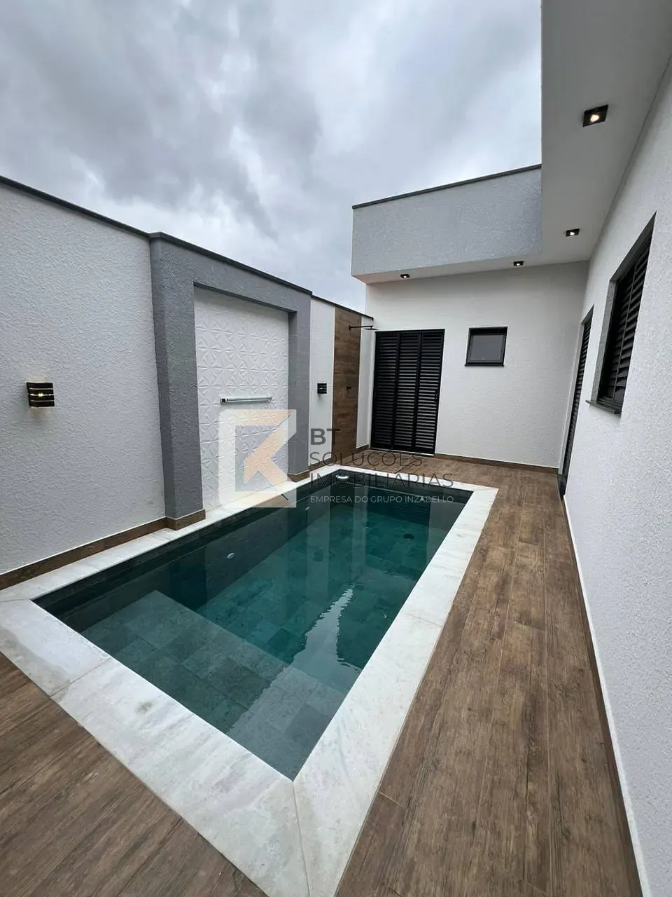 Casa, 3 quartos, 112 m² - Foto 1