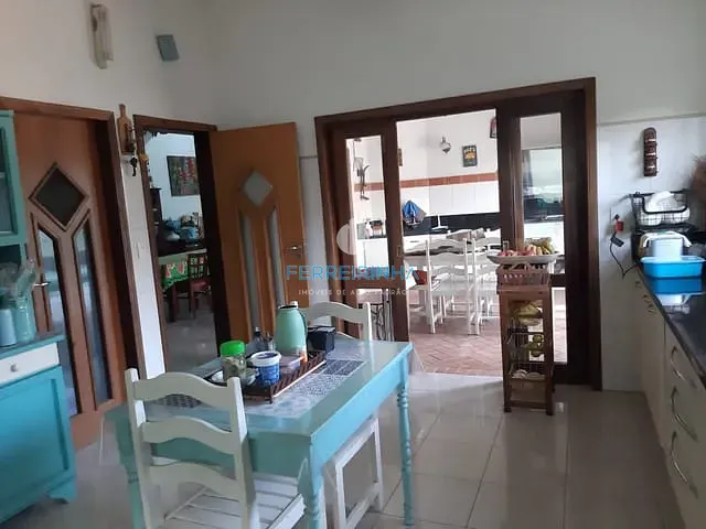 Casa com 540m² 4 quartos e 2 banheiros, à venda, no bairro Urbanova em São José dos Campos
