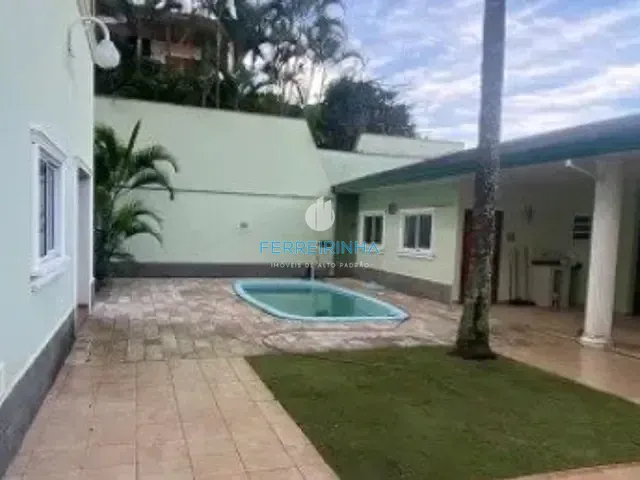 Casa com 540m² 4 quartos e 2 banheiros, à venda, no bairro Urbanova em São José dos Campos