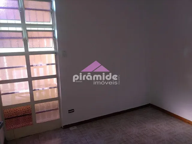 Casa com 200m² 2 quartos e 1 banheiro, à venda, no bairro Cidade Vista Verde em São José dos Campos
