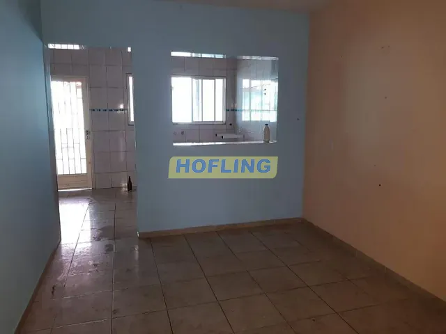 Casa com 1m², à venda, no bairro Vila Martins em Rio Claro