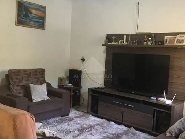 Casa com 250m² 3 quartos e 1 banheiro, à venda, no bairro Jardim Zaira em Mauá