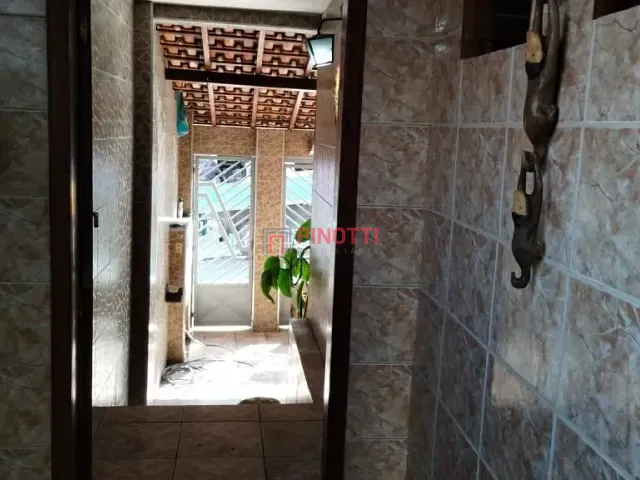 Casa 5 quartos e 3 banheiros, à venda, no bairro Jardim Hollywood em São Bernardo do Campo