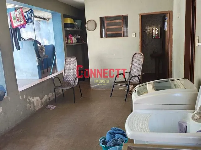 Casa com 300m² 3 quartos e 3 banheiros, à venda, no bairro Bonfim Paulista em Ribeirão Preto