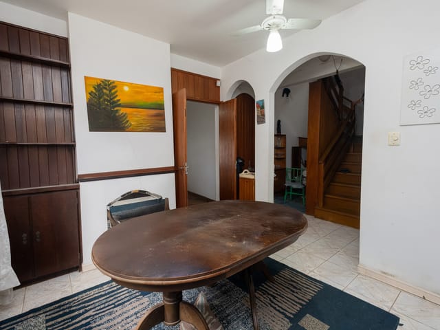 Casa 4 quartos e 2 banheiros, à venda, no bairro Areal em Pelotas