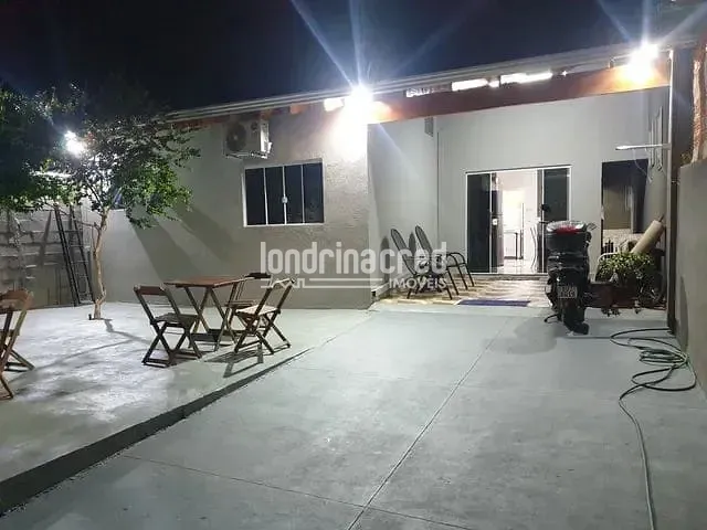 Casa 3 quartos e 2 banheiros, à venda, no bairro Jardim Barcelona em Londrina