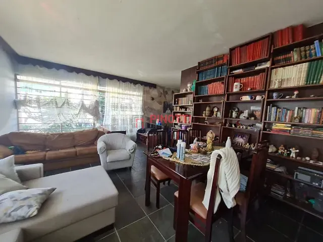 Casa 3 quartos e 4 banheiros, à venda, no bairro Jardim Nova Petrópolis em São Bernardo do Campo