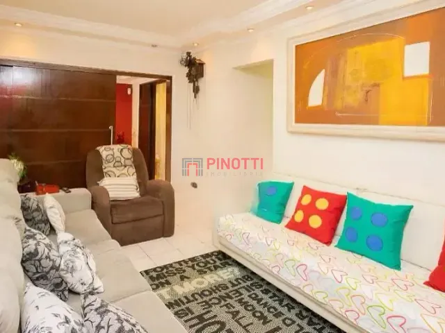 Casa 3 quartos e 3 banheiros, à venda, no bairro Vila Jerusalém em São Bernardo do Campo