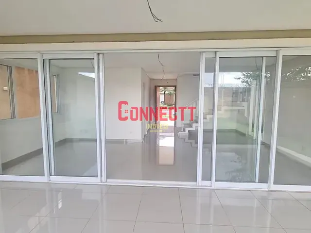 Casa com 468m² 3 quartos e 2 banheiros, à venda, no bairro Vila do Golf em Ribeirão Preto