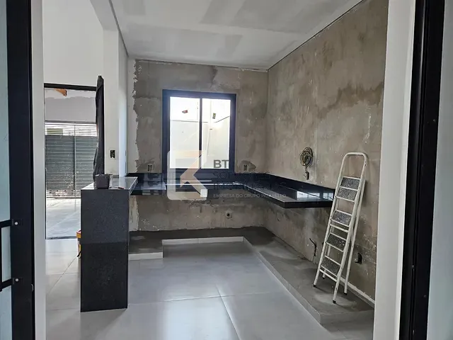 Casa com 150m² 3 quartos e 2 banheiros, à venda, no bairro Jardim Bom Sucesso em Indaiatuba
