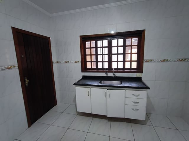 Casa com 250m² 3 quartos e 3 banheiros, à venda, no bairro Bela Vista em Pindamonhangaba