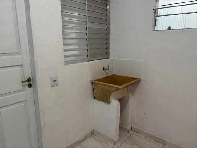 Casa com 65m² 1 quarto e 1 banheiro, para alugar, no bairro Jardim Boa Vista (Zona Oeste) em São Paulo