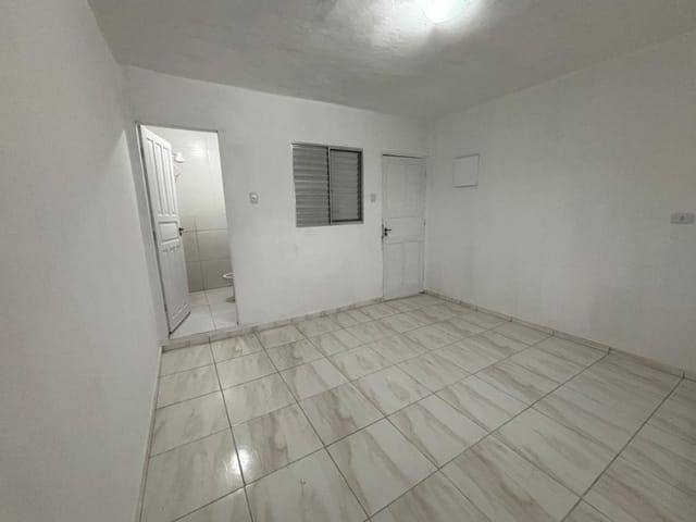 Casa com 65m² 1 quarto e 1 banheiro, para alugar, no bairro Jardim Boa Vista (Zona Oeste) em São Paulo